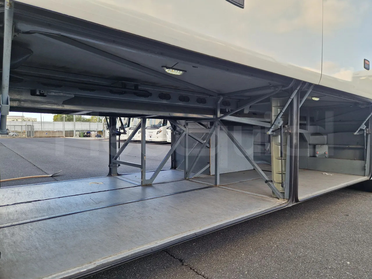 Touringcar Mercedes-Benz Tourismo: afbeelding 8