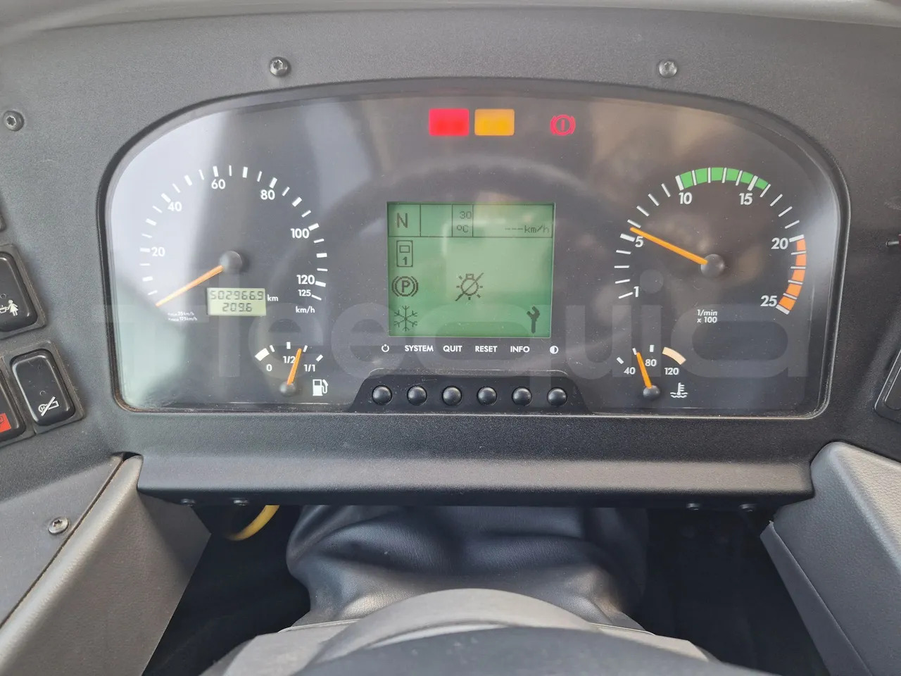 Mercedes-Benz Tourismo - Touringcar: afbeelding 3 Mercedes-Benz Tourismo - Touringcar: afbeelding 3