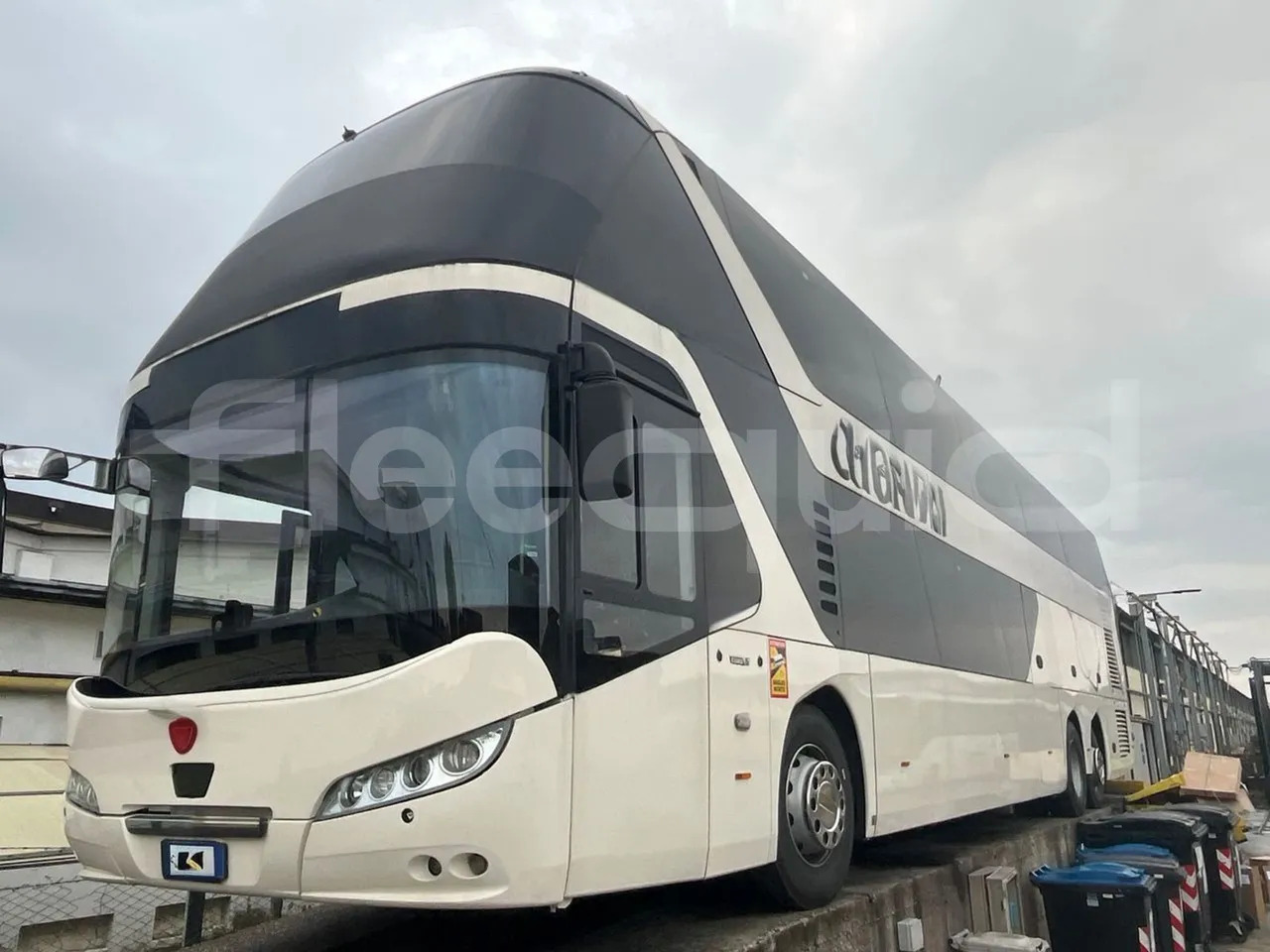 Neoplan Skyliner - Dubbeldeksbus: afbeelding 4 Neoplan Skyliner - Dubbeldeksbus: afbeelding 4