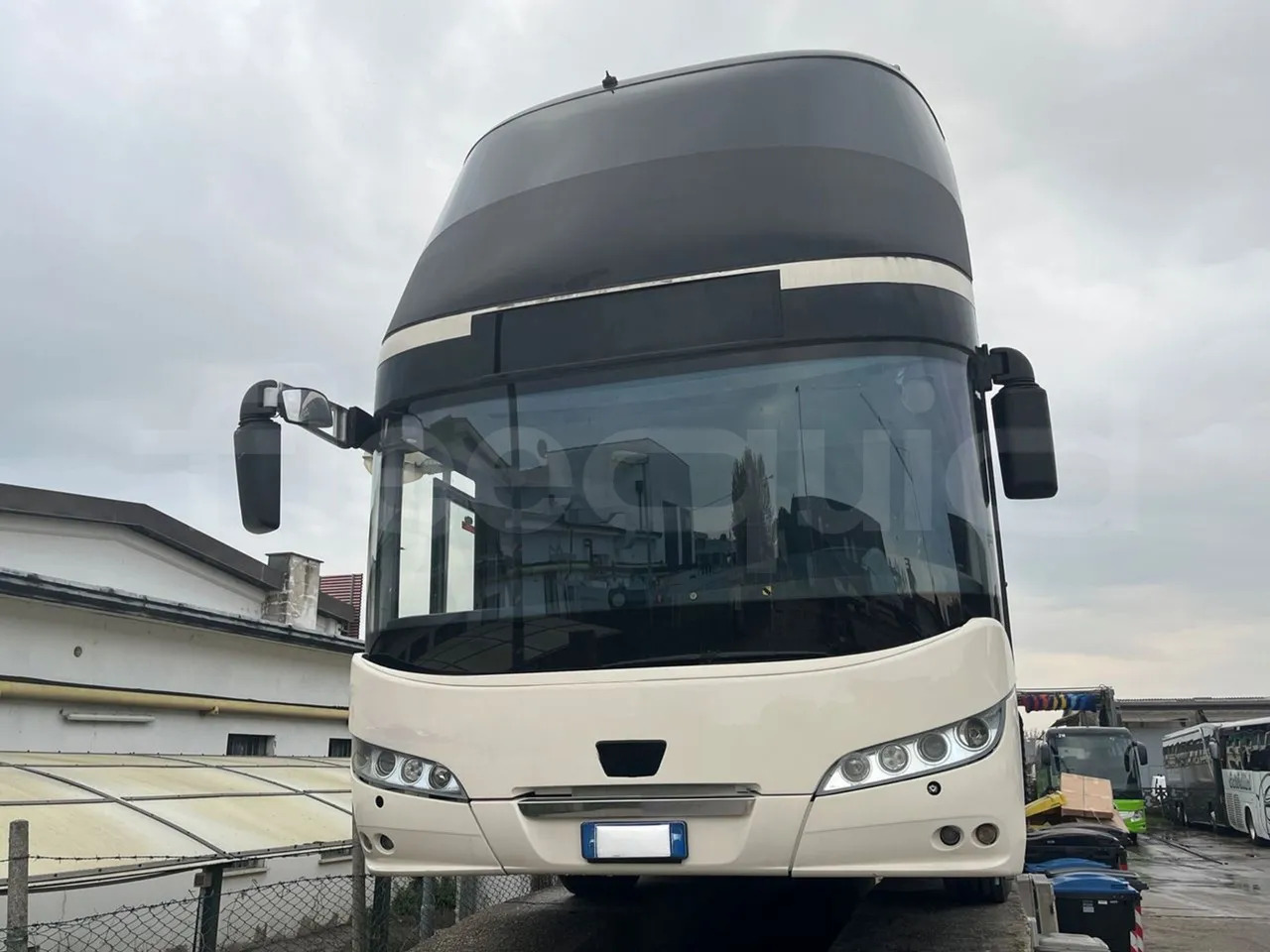 Neoplan Skyliner - Dubbeldeksbus: afbeelding 2 Neoplan Skyliner - Dubbeldeksbus: afbeelding 2