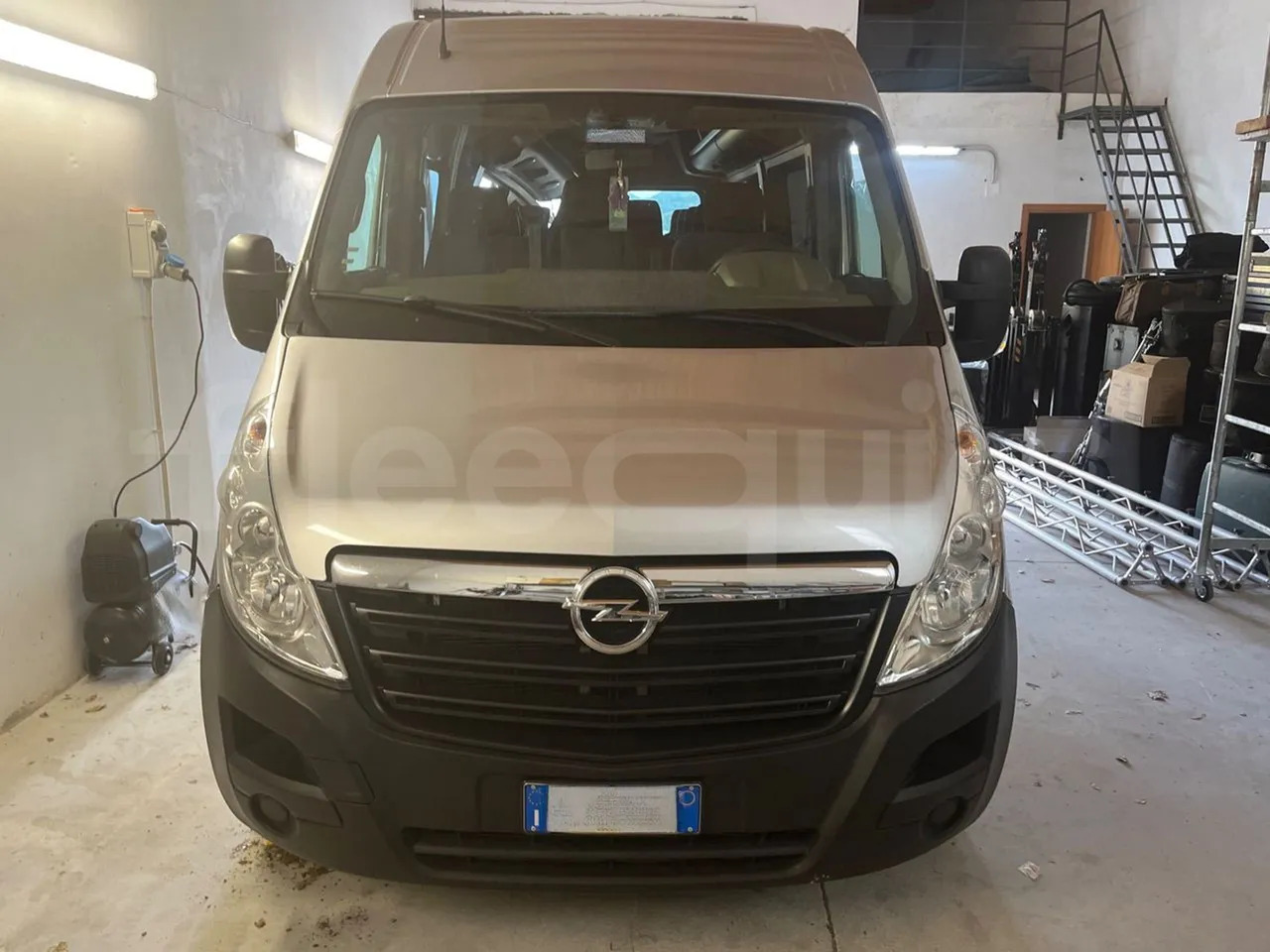 Opel Movano - Minibus, Personenvervoer: afbeelding 1 Opel Movano - Minibus, Personenvervoer: afbeelding 1