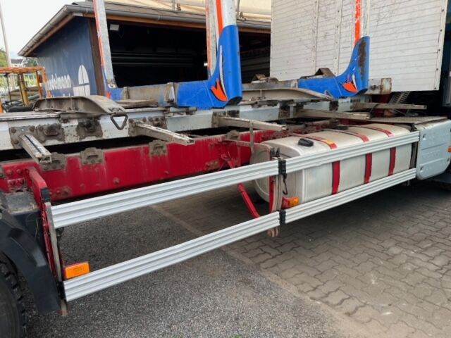 Bosbouwmachine ALUCAR Holzaufbau mit Rungen: afbeelding 7 Bosbouwmachine ALUCAR Holzaufbau mit Rungen: afbeelding 7