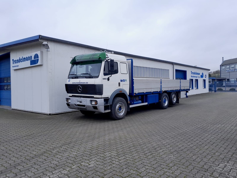 Mercedes-Benz SK 2538 6x2 Pritsche - Vrachtwagen met open laadbak: afbeelding 2 Mercedes-Benz SK 2538 6x2 Pritsche - Vrachtwagen met open laadbak: afbeelding 2