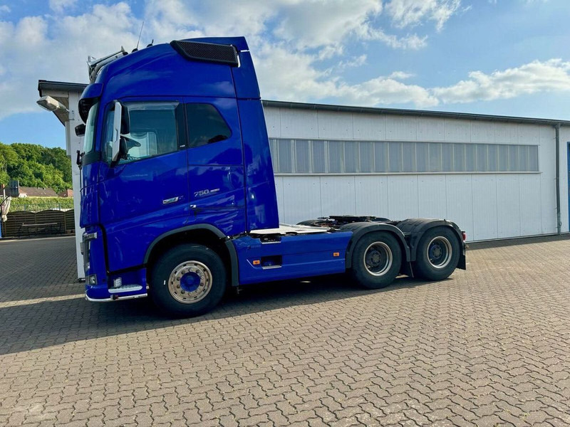 Trekker Volvo FH-16-750 SZM 6x4 80 to Retarder TÜV 09.2026: afbeelding 7 Trekker Volvo FH-16-750 SZM 6x4 80 to Retarder TÜV 09.2026: afbeelding 7