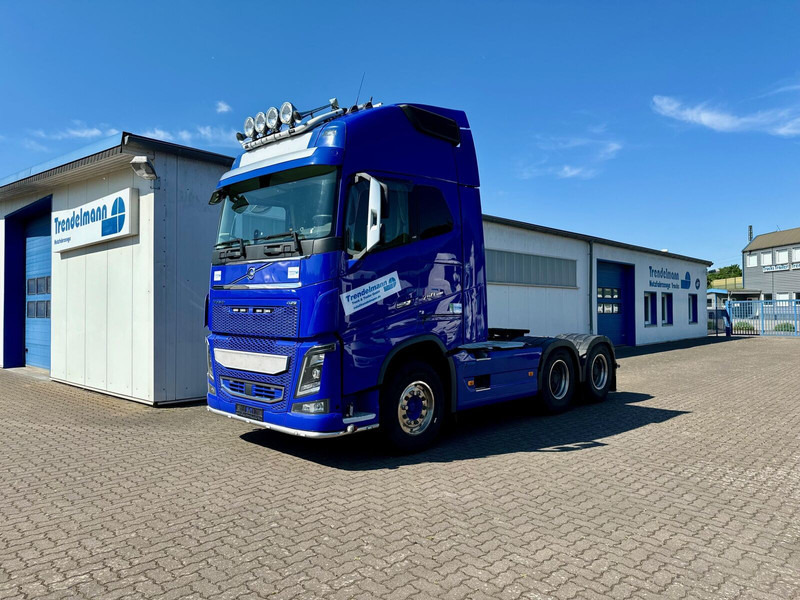 Trekker Volvo FH-16-750 SZM 6x4 80 to Retarder TÜV 09.2026: afbeelding 16 Trekker Volvo FH-16-750 SZM 6x4 80 to Retarder TÜV 09.2026: afbeelding 16