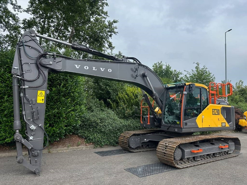 Volvo EC 220 EL - Rupsgraafmachine: afbeelding 3 Volvo EC 220 EL - Rupsgraafmachine: afbeelding 3