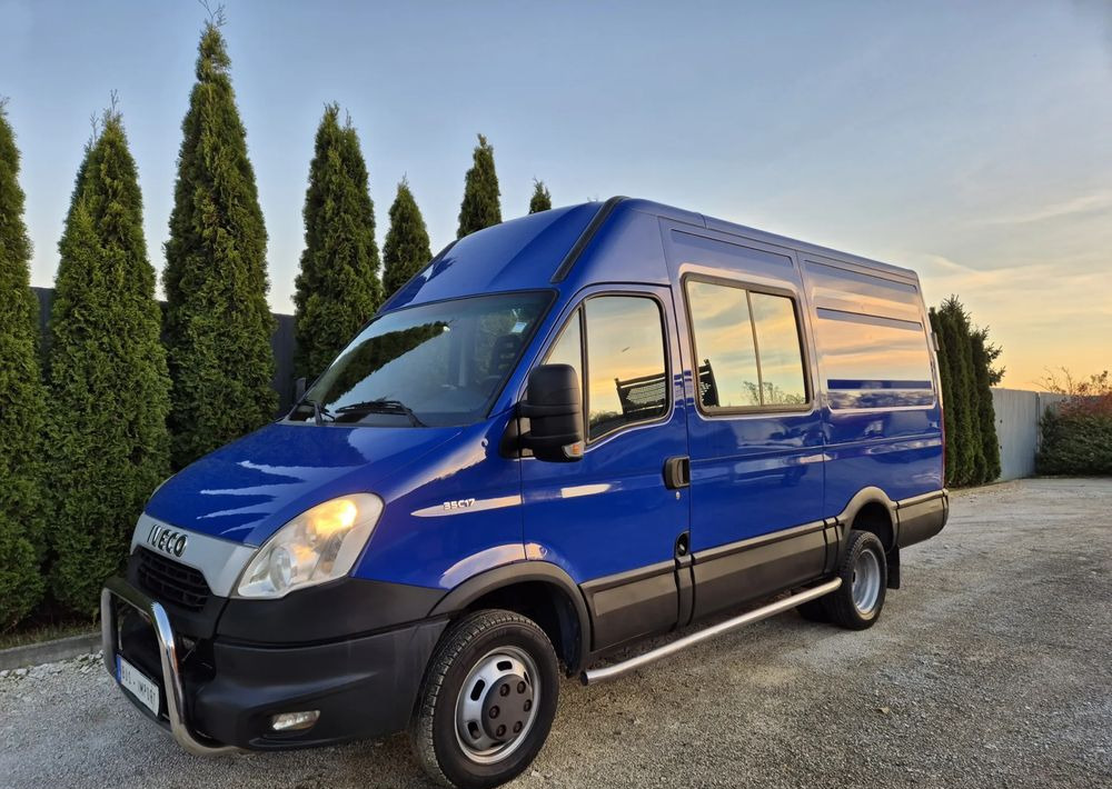 Iveco 35C17/ 3.0 170KM/ - Bestelwagen met dubbele cabine: afbeelding 2 Iveco 35C17/ 3.0 170KM/ - Bestelwagen met dubbele cabine: afbeelding 2