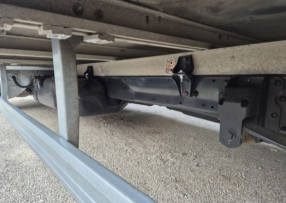 Iveco 35s14 140KM - Schuifzeilen bestelwagen: afbeelding 5 Iveco 35s14 140KM - Schuifzeilen bestelwagen: afbeelding 5