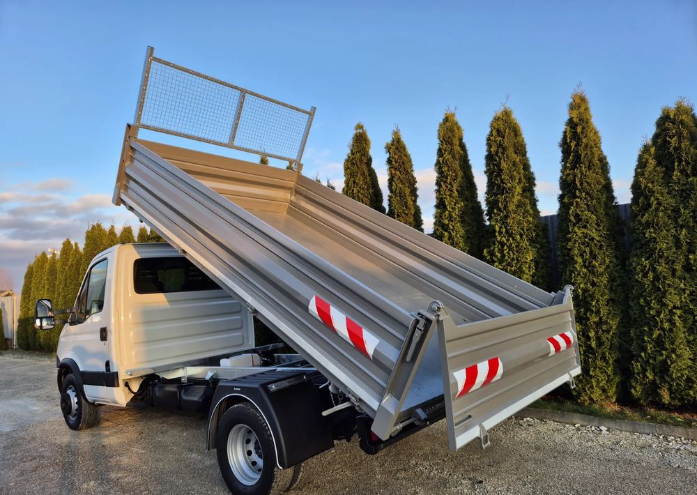 Iveco 70c17 3.0 170KM/ Nowy Kiper 3.8m/ - Kipper bestelwagen: afbeelding 3 Iveco 70c17 3.0 170KM/ Nowy Kiper 3.8m/ - Kipper bestelwagen: afbeelding 3