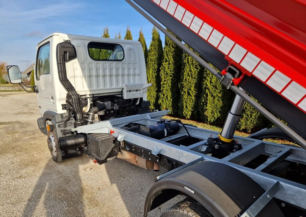 Nissan Cabstar 3.0 - Kipper bestelwagen: afbeelding 5 Nissan Cabstar 3.0 - Kipper bestelwagen: afbeelding 5