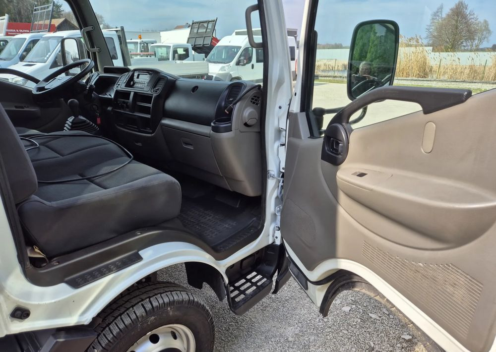 Nissan Cabstar 35.14 2.5 140KM Wywrotka, NT400 - Kipper bestelwagen: afbeelding 5 Nissan Cabstar 35.14 2.5 140KM Wywrotka, NT400 - Kipper bestelwagen: afbeelding 5