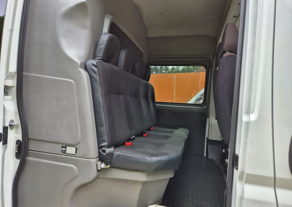 Peugeot Boxer 2.2 130KM Dubel Kabina L3H2 - Bestelwagen met dubbele cabine: afbeelding 5 Peugeot Boxer 2.2 130KM Dubel Kabina L3H2 - Bestelwagen met dubbele cabine: afbeelding 5