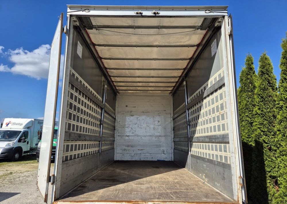 Renault D Gama 3.0Dxi 150KM Iveco Plandeka - Schuifzeilen vrachtwagen: afbeelding 4 Renault D Gama 3.0Dxi 150KM Iveco Plandeka - Schuifzeilen vrachtwagen: afbeelding 4