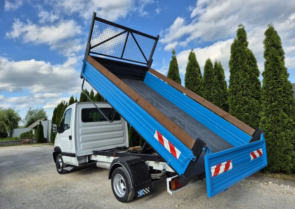 Renault Mascott Silnik Iveco 2.8 130KM - Kipper bestelwagen: afbeelding 3 Renault Mascott Silnik Iveco 2.8 130KM - Kipper bestelwagen: afbeelding 3