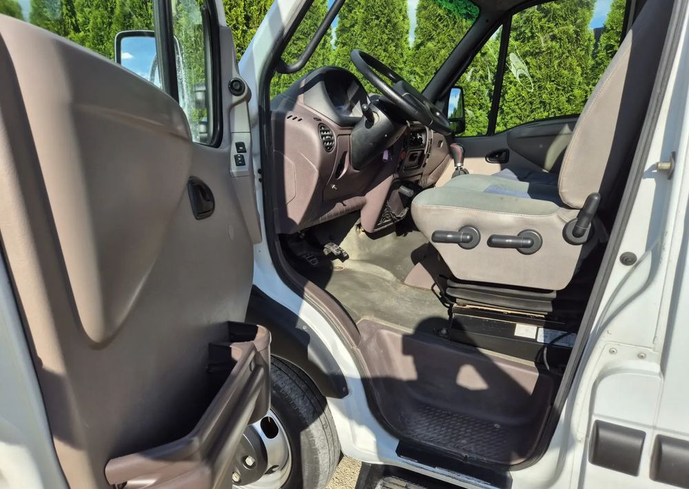 Renault Mascott Silnik Iveco 2.8 130KM - Kipper bestelwagen: afbeelding 5 Renault Mascott Silnik Iveco 2.8 130KM - Kipper bestelwagen: afbeelding 5