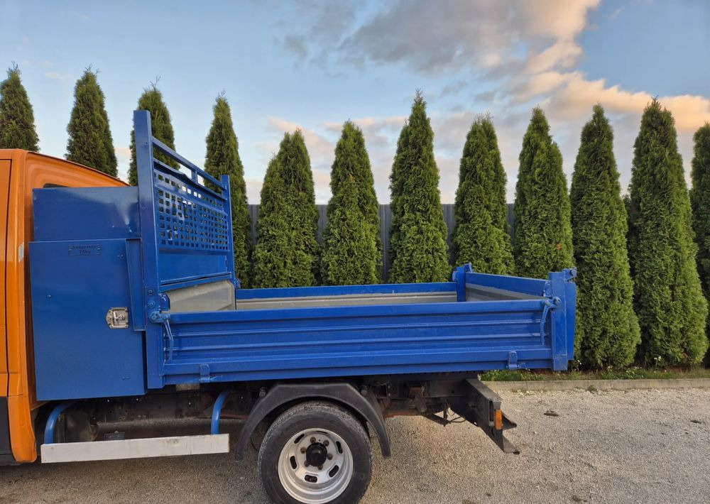 Wywrotka, Wywrot, Kiper 2.4m +skrzynka narzędziowa , 2015 rok. - Kipper laadbak: afbeelding 4 Wywrotka, Wywrot, Kiper 2.4m +skrzynka narzędziowa , 2015 rok. - Kipper laadbak: afbeelding 4