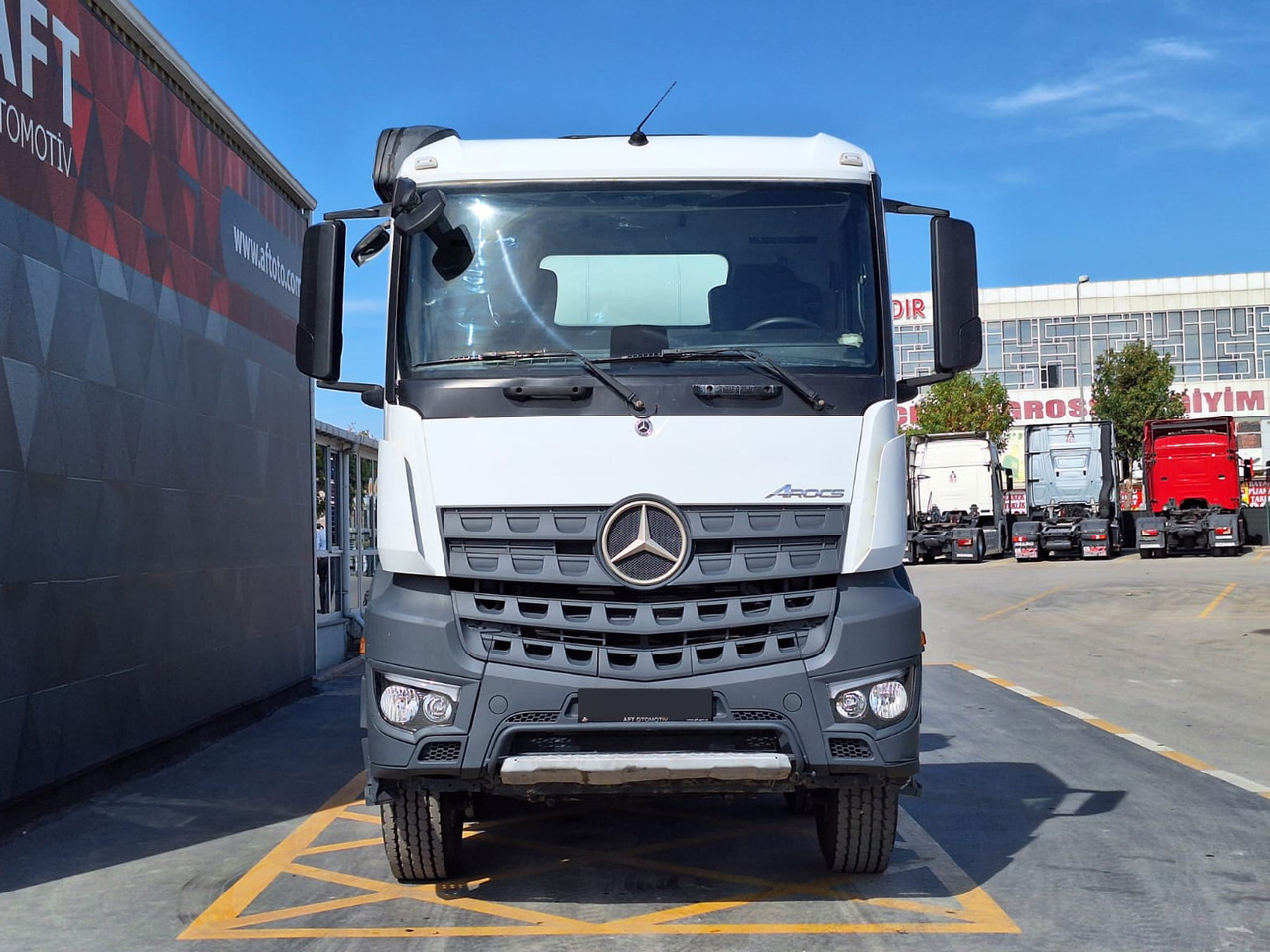 MERCEDES-BENZ AROCS 4142 - Betonmolen: afbeelding 2 MERCEDES-BENZ AROCS 4142 - Betonmolen: afbeelding 2