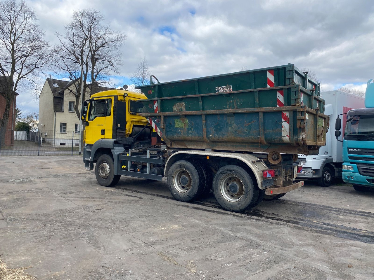 Hüllenkremer 6 cbm Stahlcontainer stapelbar - Haakarm container: afbeelding 1 Hüllenkremer 6 cbm Stahlcontainer stapelbar - Haakarm container: afbeelding 1