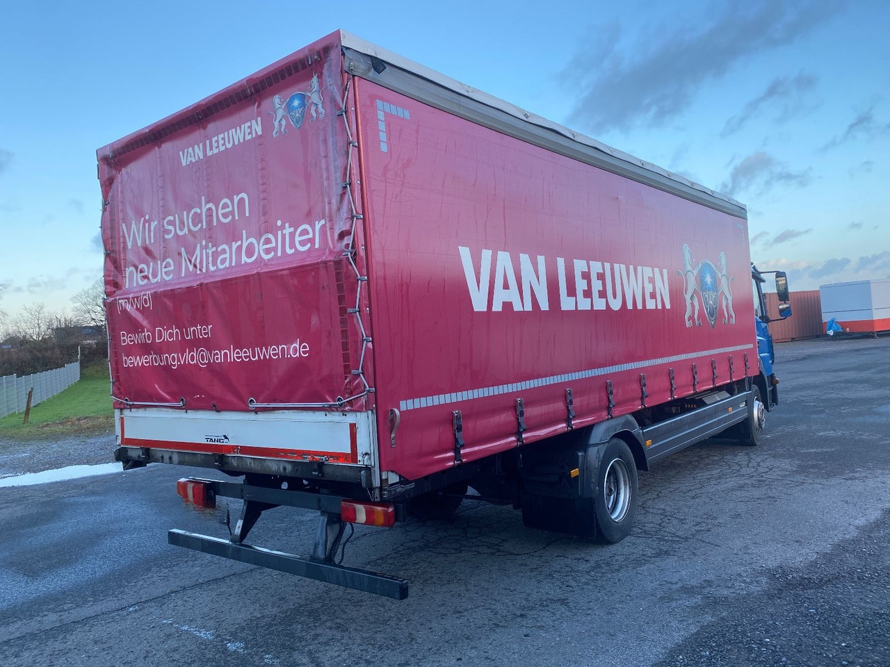 Mercedes-Benz 1221 Pritschenwagen /Rungen/Stahltransporte - Schuifzeilen vrachtwagen: afbeelding 3 Mercedes-Benz 1221 Pritschenwagen /Rungen/Stahltransporte - Schuifzeilen vrachtwagen: afbeelding 3