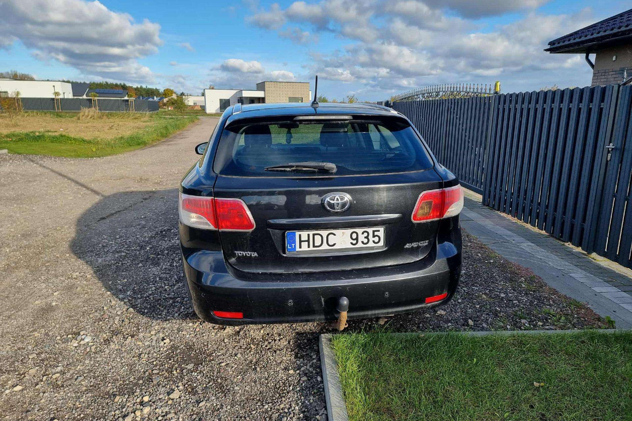 Toyota Avensis - Stationwagen: afbeelding 4 Toyota Avensis - Stationwagen: afbeelding 4