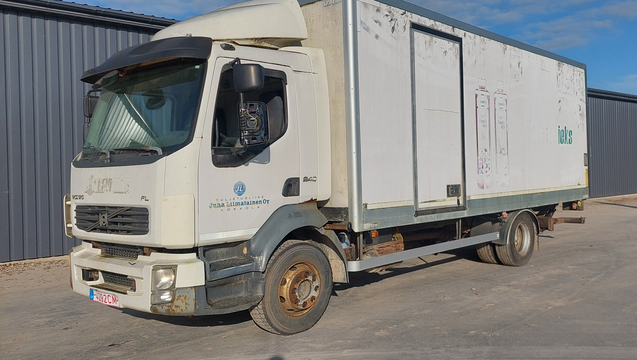 VOLVO FL240 - Bakwagen: afbeelding 4 VOLVO FL240 - Bakwagen: afbeelding 4
