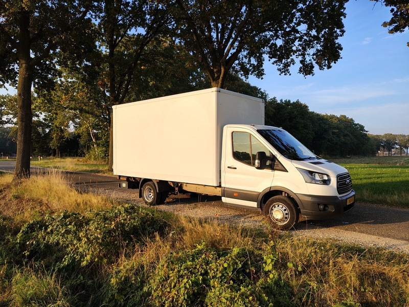 Ford Transit - Gesloten bestelwagen: afbeelding 3 Ford Transit - Gesloten bestelwagen: afbeelding 3