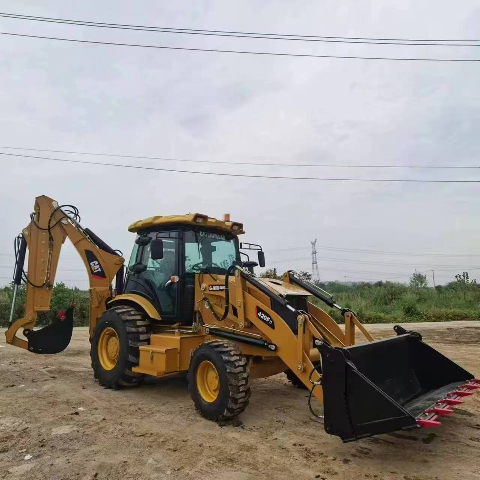 CATERPILLAR 420F backhoe loader stock new low hour jcb TLB - Graaflaadmachine: afbeelding 1 CATERPILLAR 420F backhoe loader stock new low hour jcb TLB - Graaflaadmachine: afbeelding 1