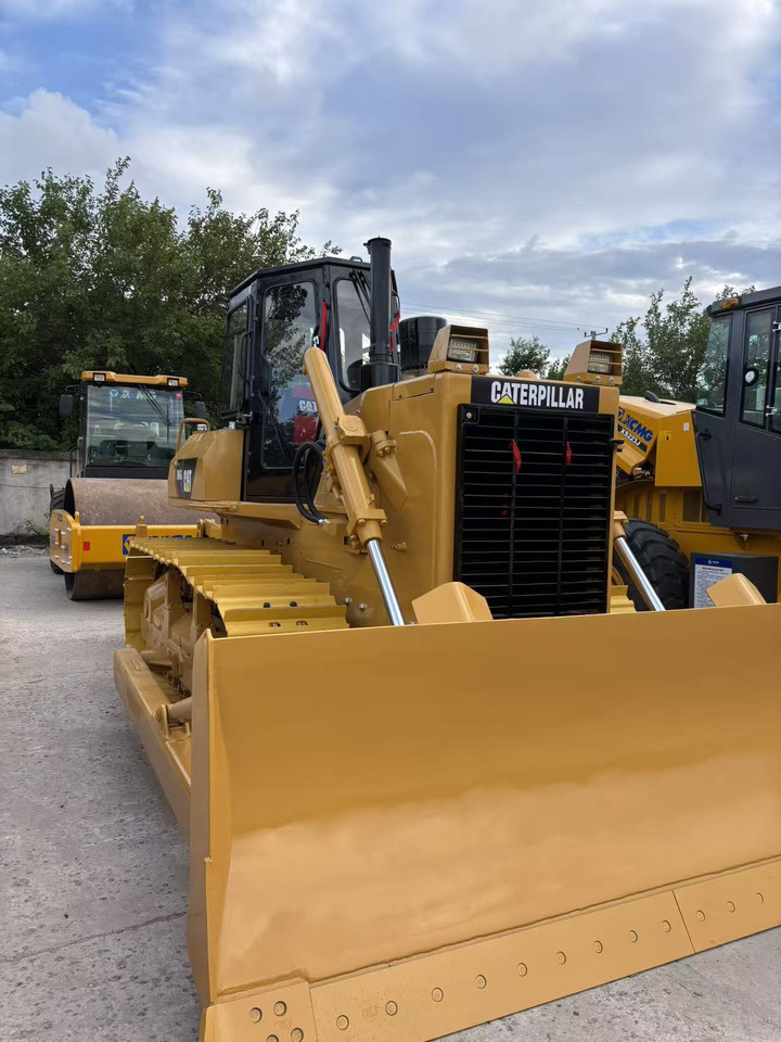 CATERPILLAR D6G caterpillar USA brand Heavy Duty Bulldozer For Mining & Road Construction - Bulldozer: afbeelding 3 CATERPILLAR D6G caterpillar USA brand Heavy Duty Bulldozer For Mining & Road Construction - Bulldozer: afbeelding 3