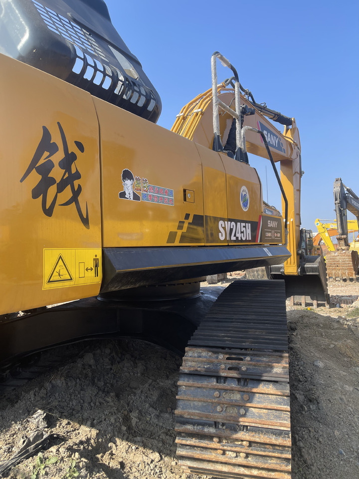 SANY sy245H used excavator Source supply - Rupsgraafmachine: afbeelding 4 SANY sy245H used excavator Source supply - Rupsgraafmachine: afbeelding 4