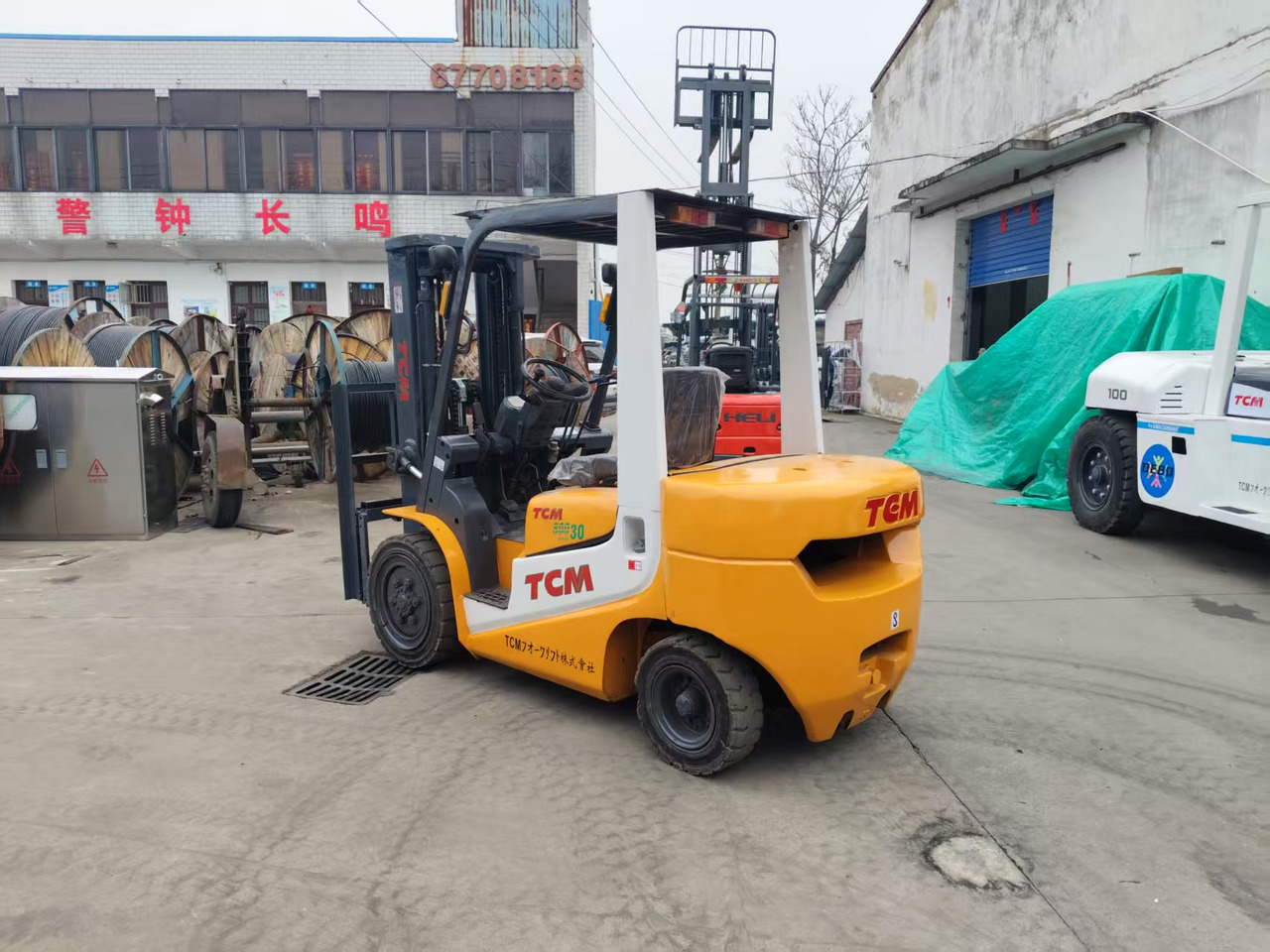 TCM FD30 Japan brand used 3 ton 4.5m diesel forklift Customizable mast clamps - Diesel heftruck: afbeelding 4 TCM FD30 Japan brand used 3 ton 4.5m diesel forklift Customizable mast clamps - Diesel heftruck: afbeelding 4
