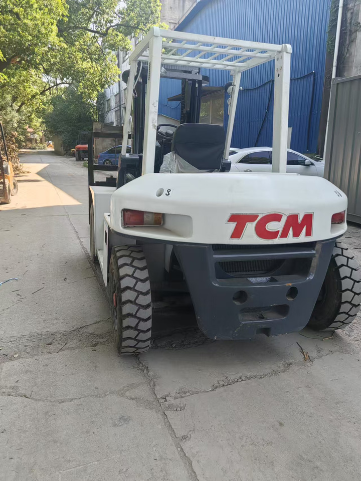 TCM FD50 Japan brand used 5 ton diesel forklift Customizable mast clamps - Diesel heftruck: afbeelding 3 TCM FD50 Japan brand used 5 ton diesel forklift Customizable mast clamps - Diesel heftruck: afbeelding 3
