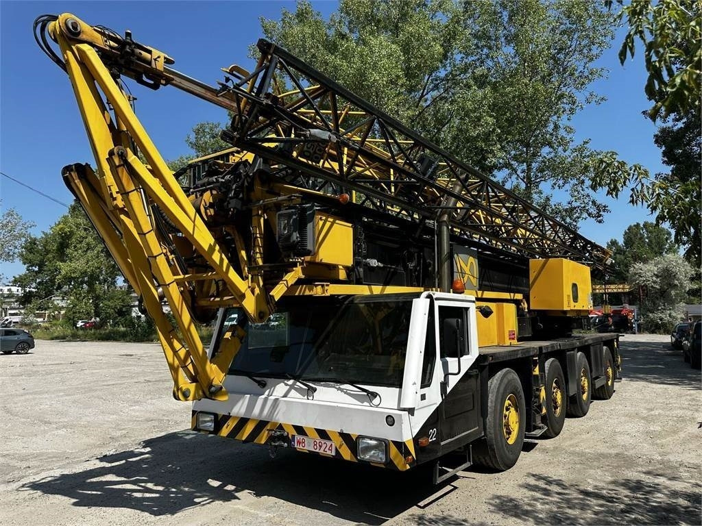 Spierings AT4 SK488 (2x diesel) - Alle terrein kraan: afbeelding 2 Spierings AT4 SK488 (2x diesel) - Alle terrein kraan: afbeelding 2