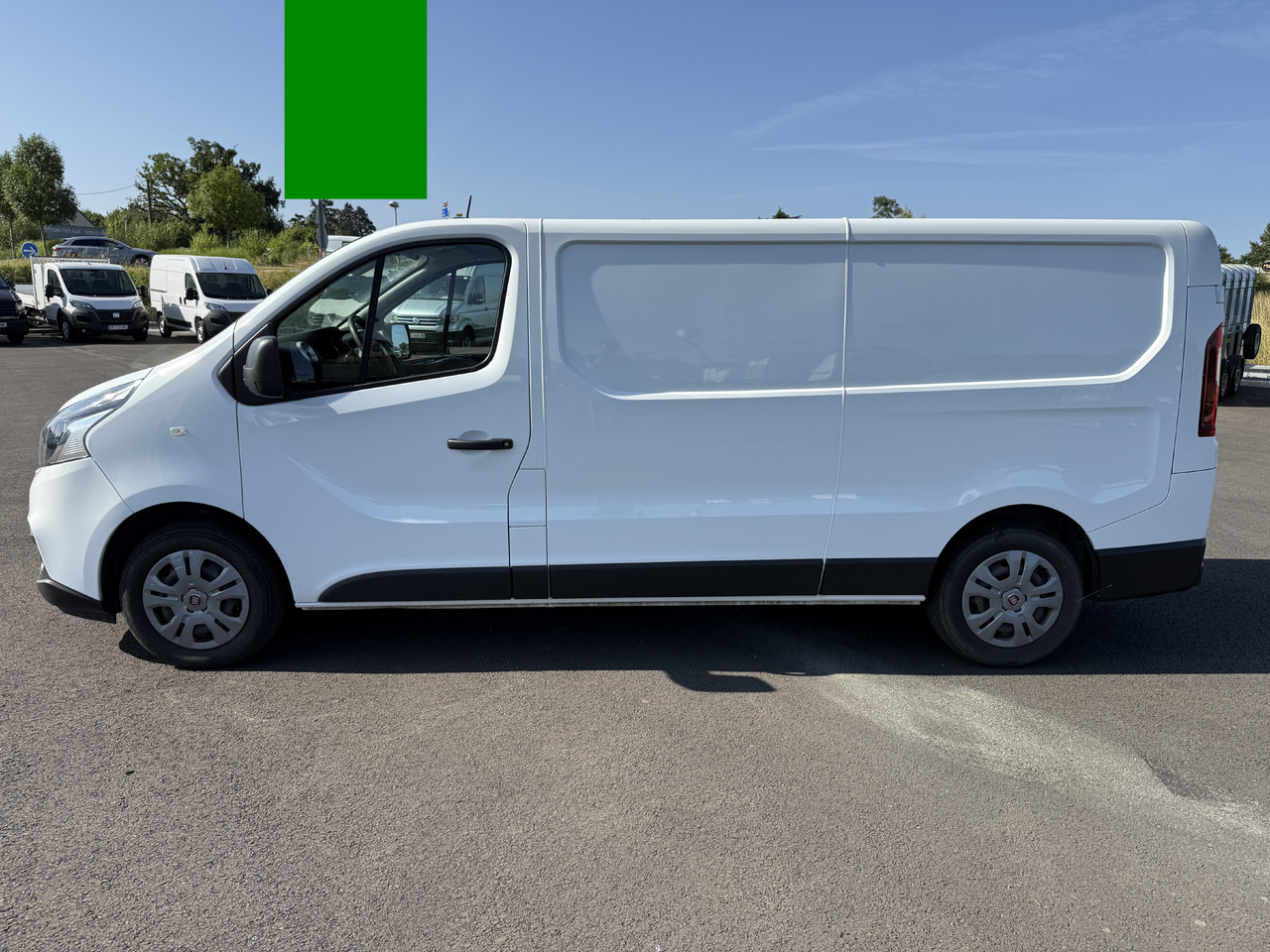 FIAT TALENTO 1T3 LH1 2.0MULTIJET120 PRO LOUNGE + ATTELAGE ET KIT BOIS COMPLET - Gesloten bestelwagen: afbeelding 3 FIAT TALENTO 1T3 LH1 2.0MULTIJET120 PRO LOUNGE + ATTELAGE ET KIT BOIS COMPLET - Gesloten bestelwagen: afbeelding 3