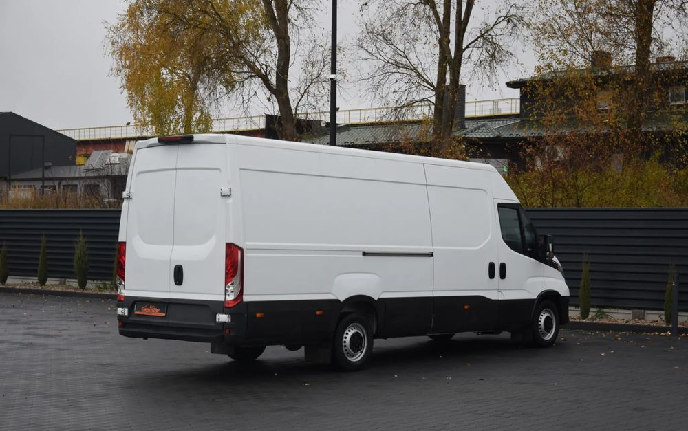 Iveco DAILY MAXI 35S16 / 2.3 - 160 KM / NOWY MODEL / 3 OSOBY / DOSTAWCZE / BLASZAK / KLIMA / CZUJNIKI COFANIA / TRYB CITY-ECO / 2023 / SERWISOWANY / SPROWADZONY Z NIEMIEC - Gesloten bestelwagen: afbeelding 5 Iveco DAILY MAXI 35S16 / 2.3 - 160 KM / NOWY MODEL / 3 OSOBY / DOSTAWCZE / BLASZAK / KLIMA / CZUJNIKI COFANIA / TRYB CITY-ECO / 2023 / SERWISOWANY / SPROWADZONY Z NIEMIEC - Gesloten bestelwagen: afbeelding 5