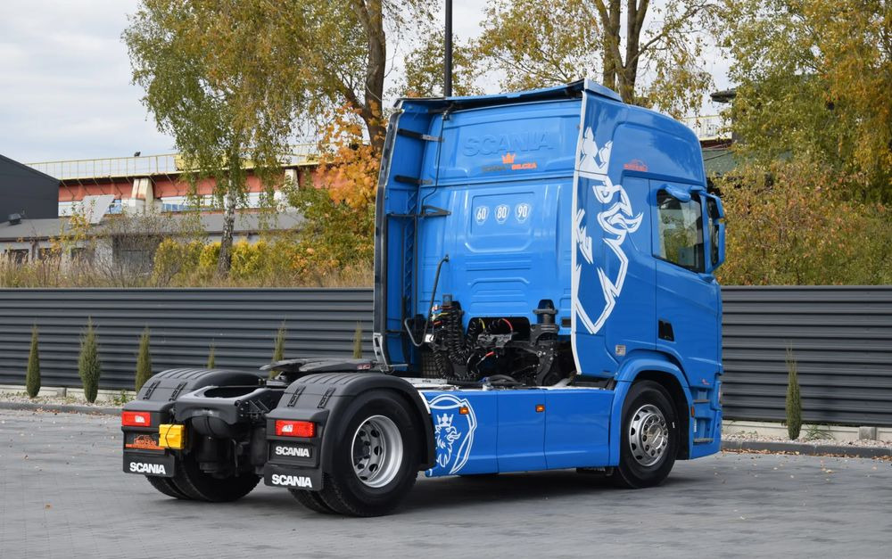 Scania R500 / FULL AIRMATIC / HYDRAULIKA / RETARDER / KLIMATYZACJA POSTOJOWA / ACC / KLIMA / FULL LEDY / FULL SPOILERY / NOWE OPONY / FULL OPCJA / WERSJA PREMIUM / SERWISOWANA / SPROWADZONA - Trekker: afbeelding 5 Scania R500 / FULL AIRMATIC / HYDRAULIKA / RETARDER / KLIMATYZACJA POSTOJOWA / ACC / KLIMA / FULL LEDY / FULL SPOILERY / NOWE OPONY / FULL OPCJA / WERSJA PREMIUM / SERWISOWANA / SPROWADZONA - Trekker: afbeelding 5