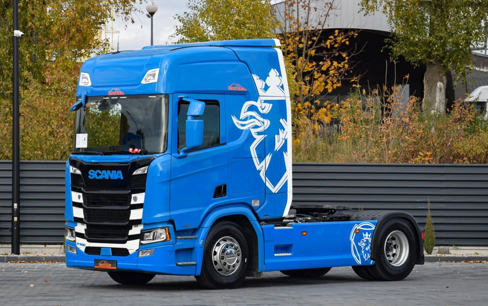 Scania R500 / FULL AIRMATIC / HYDRAULIKA / RETARDER / KLIMATYZACJA POSTOJOWA / ACC / KLIMA / FULL LEDY / FULL SPOILERY / NOWE OPONY / FULL OPCJA / WERSJA PREMIUM / SERWISOWANA / SPROWADZONA - Trekker: afbeelding 1 Scania R500 / FULL AIRMATIC / HYDRAULIKA / RETARDER / KLIMATYZACJA POSTOJOWA / ACC / KLIMA / FULL LEDY / FULL SPOILERY / NOWE OPONY / FULL OPCJA / WERSJA PREMIUM / SERWISOWANA / SPROWADZONA - Trekker: afbeelding 1