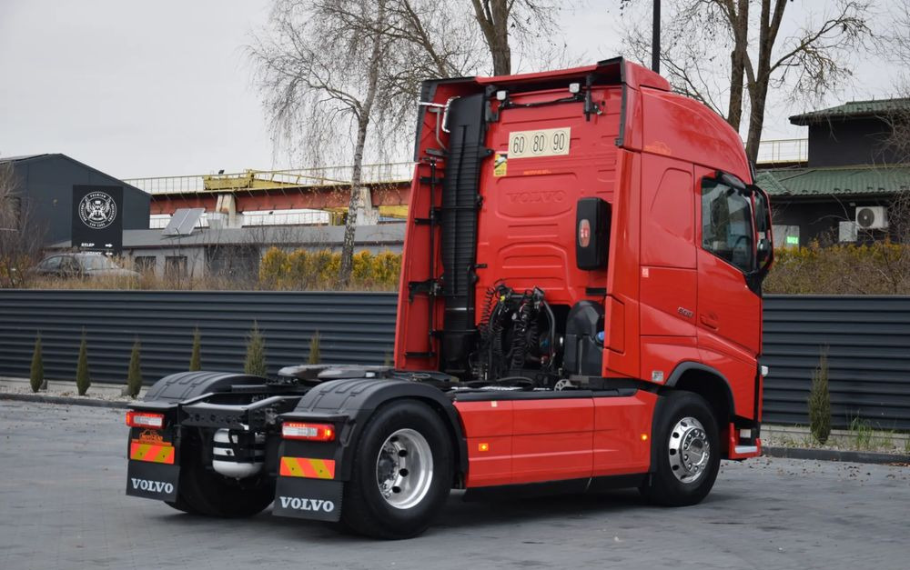 Volvo FH500 / FULL ADR / HYDRAULIKA / EURO 6 / ACC / LEDY / ALUFELGI / SERWISOWANY / SPROWADZONY - Trekker: afbeelding 5 Volvo FH500 / FULL ADR / HYDRAULIKA / EURO 6 / ACC / LEDY / ALUFELGI / SERWISOWANY / SPROWADZONY - Trekker: afbeelding 5