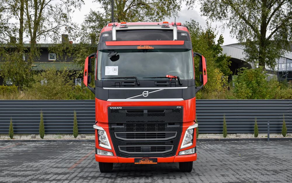 Volvo FH500 / HYDRAULIKA / EURO 6 / ACC / LEDY / ALUFELGI / SERWISOWANY / SPROWADZONY - Trekker: afbeelding 2 Volvo FH500 / HYDRAULIKA / EURO 6 / ACC / LEDY / ALUFELGI / SERWISOWANY / SPROWADZONY - Trekker: afbeelding 2