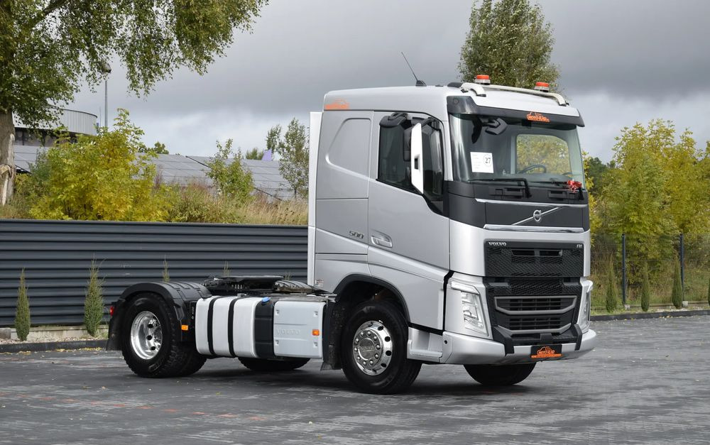 Volvo FH500 / NISKA KABINA / HYDRAULIKA / EURO 6 / ACC / LEDY / ALUFELGI / SERWISOWANY / SPROWADZONY - Trekker: afbeelding 3 Volvo FH500 / NISKA KABINA / HYDRAULIKA / EURO 6 / ACC / LEDY / ALUFELGI / SERWISOWANY / SPROWADZONY - Trekker: afbeelding 3