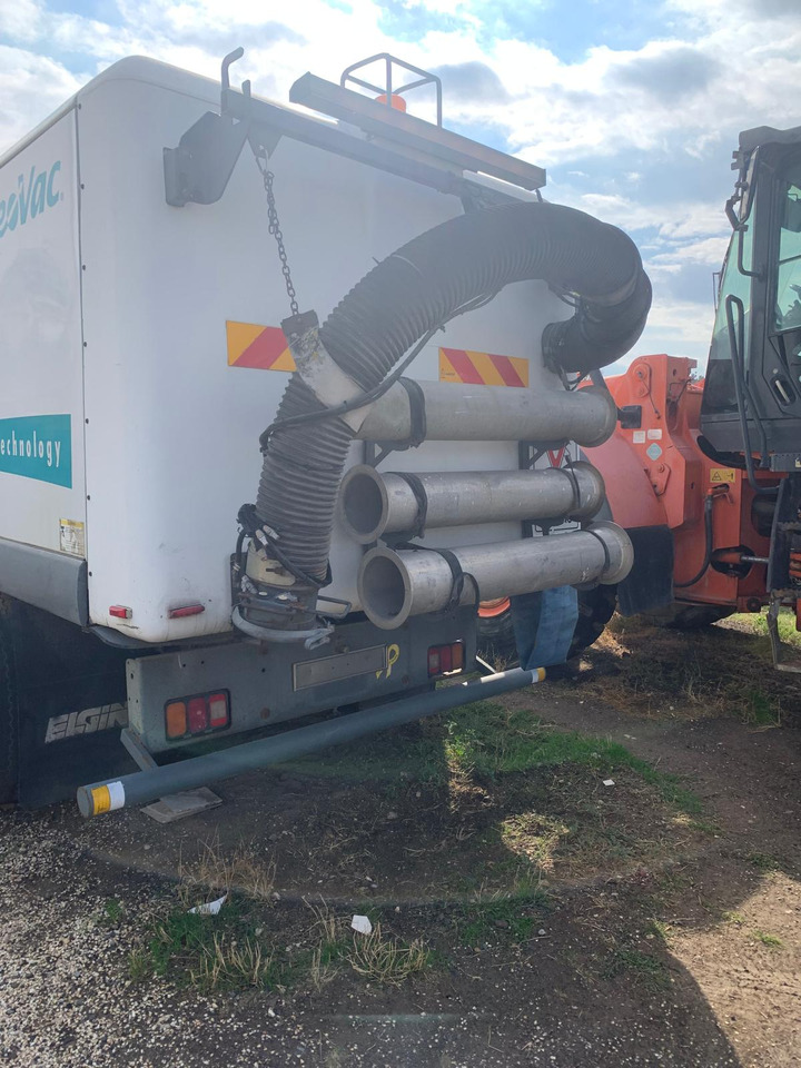 ELGIN GEOVAC VACUUM SWEEPER E TECHNOLOGY - Veegwagen: afbeelding 3 ELGIN GEOVAC VACUUM SWEEPER E TECHNOLOGY - Veegwagen: afbeelding 3