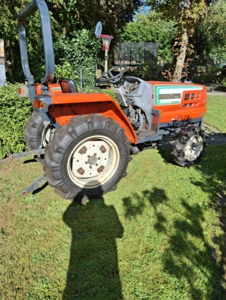 Kleintraktor Hinomoto-Kubota 21 PS - Mini tractor: afbeelding 3 Kleintraktor Hinomoto-Kubota 21 PS - Mini tractor: afbeelding 3