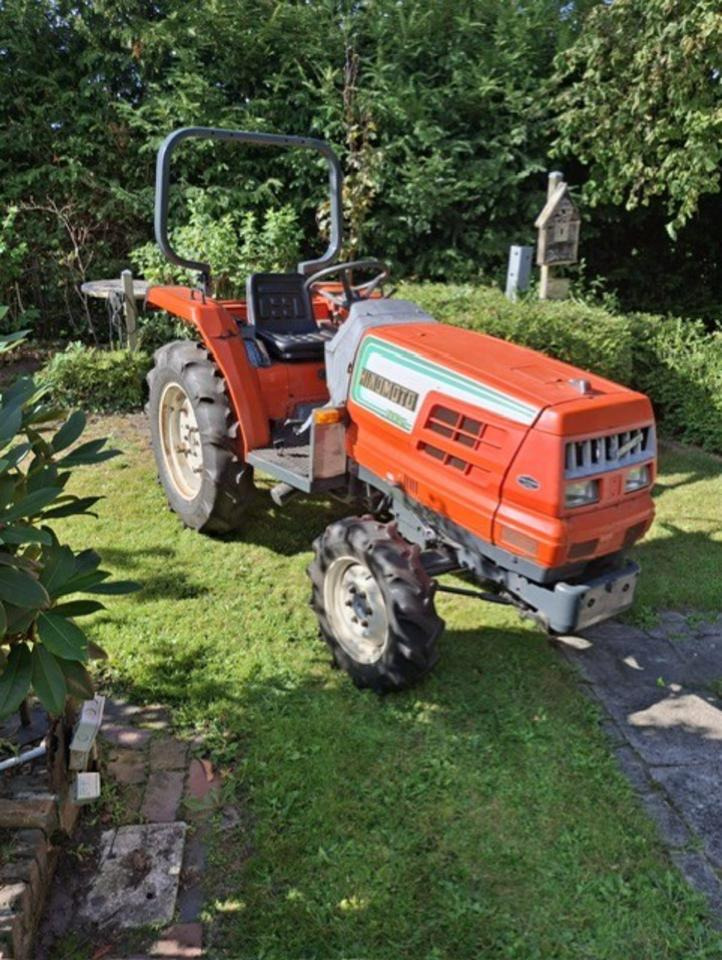 Kleintraktor Hinomoto-Kubota 21 PS - Mini tractor: afbeelding 2 Kleintraktor Hinomoto-Kubota 21 PS - Mini tractor: afbeelding 2