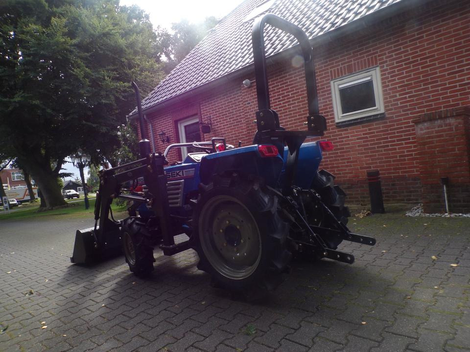 Kleintraktor Iseki TU1700 mit Frontlader ab 125 € pro Monat. - Mini tractor: afbeelding 5 Kleintraktor Iseki TU1700 mit Frontlader ab 125 € pro Monat. - Mini tractor: afbeelding 5