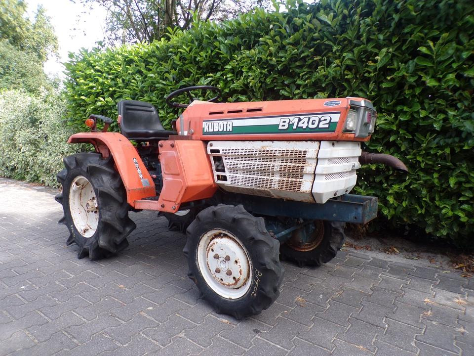Kleintraktor Kubota B1402 - Mini tractor: afbeelding 5 Kleintraktor Kubota B1402 - Mini tractor: afbeelding 5