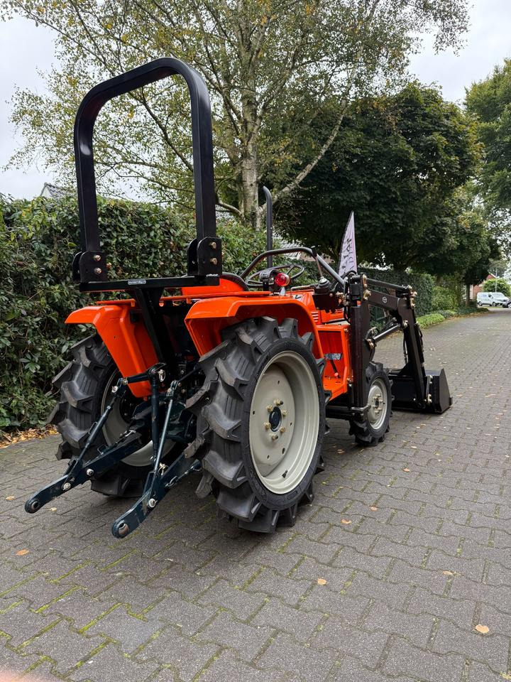 Kleintraktor Kubota B1600 mit Frontlader ab 125 € pro Monat. - Mini tractor: afbeelding 4 Kleintraktor Kubota B1600 mit Frontlader ab 125 € pro Monat. - Mini tractor: afbeelding 4