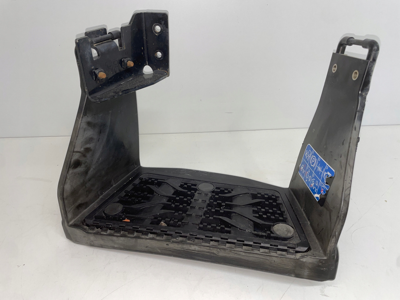 DOLNY STOPIEŃ STOPNICA MAN TG3 TGX TGS 3 81615016003 - Treeplank voor Vrachtwagen: afbeelding 1 DOLNY STOPIEŃ STOPNICA MAN TG3 TGX TGS 3 81615016003 - Treeplank voor Vrachtwagen: afbeelding 1