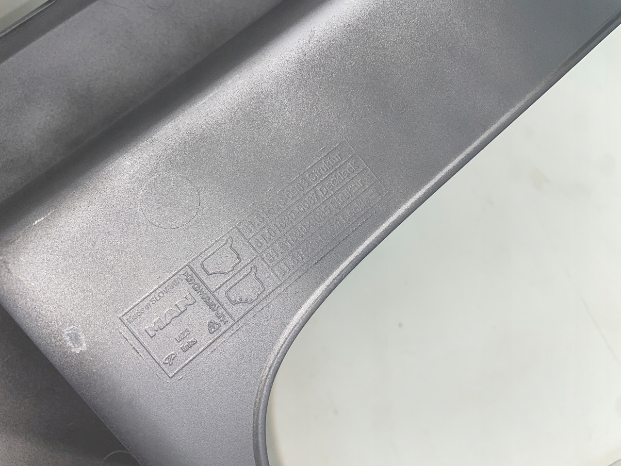 GÓRNA STOPNICA STOPIEŃ MAN TGX TGX3 TG3 81615200083 - Treeplank voor Vrachtwagen: afbeelding 5 GÓRNA STOPNICA STOPIEŃ MAN TGX TGX3 TG3 81615200083 - Treeplank voor Vrachtwagen: afbeelding 5