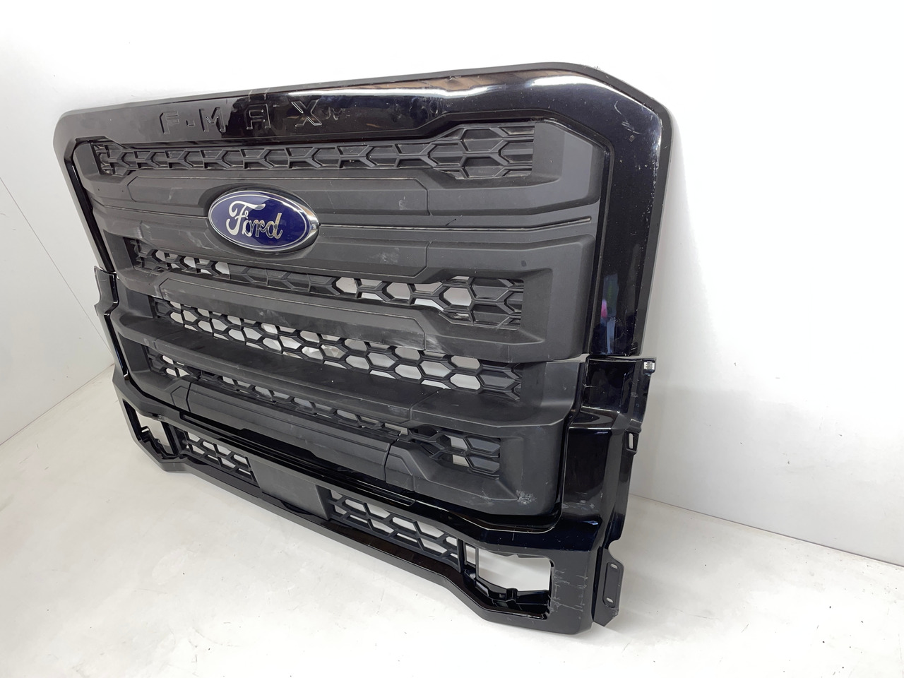 GRILL ZDERZAKA MASKI FORD F-MAX F MAX ZDERZAK ATRAPA - Bumper voor Vrachtwagen: afbeelding 2 GRILL ZDERZAKA MASKI FORD F-MAX F MAX ZDERZAK ATRAPA - Bumper voor Vrachtwagen: afbeelding 2