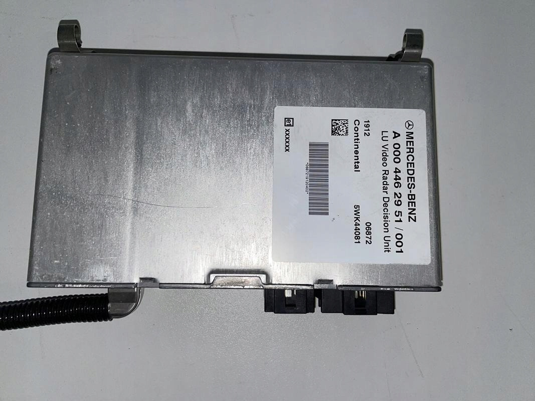 KAMERA RADAR MERCEDES ACTROS MP4 A0004462951 - Sensor voor Vrachtwagen: afbeelding 2 KAMERA RADAR MERCEDES ACTROS MP4 A0004462951 - Sensor voor Vrachtwagen: afbeelding 2