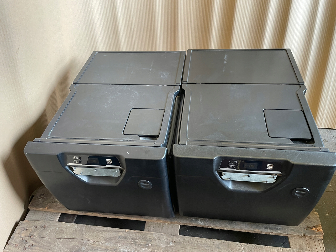 LODÓWKA IVECO S-WAY S WAY wysoka - Cabine en interieur voor Vrachtwagen: afbeelding 1 LODÓWKA IVECO S-WAY S WAY wysoka - Cabine en interieur voor Vrachtwagen: afbeelding 1